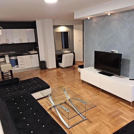 Luks Apartment Баня-Лука Экстерьер фото