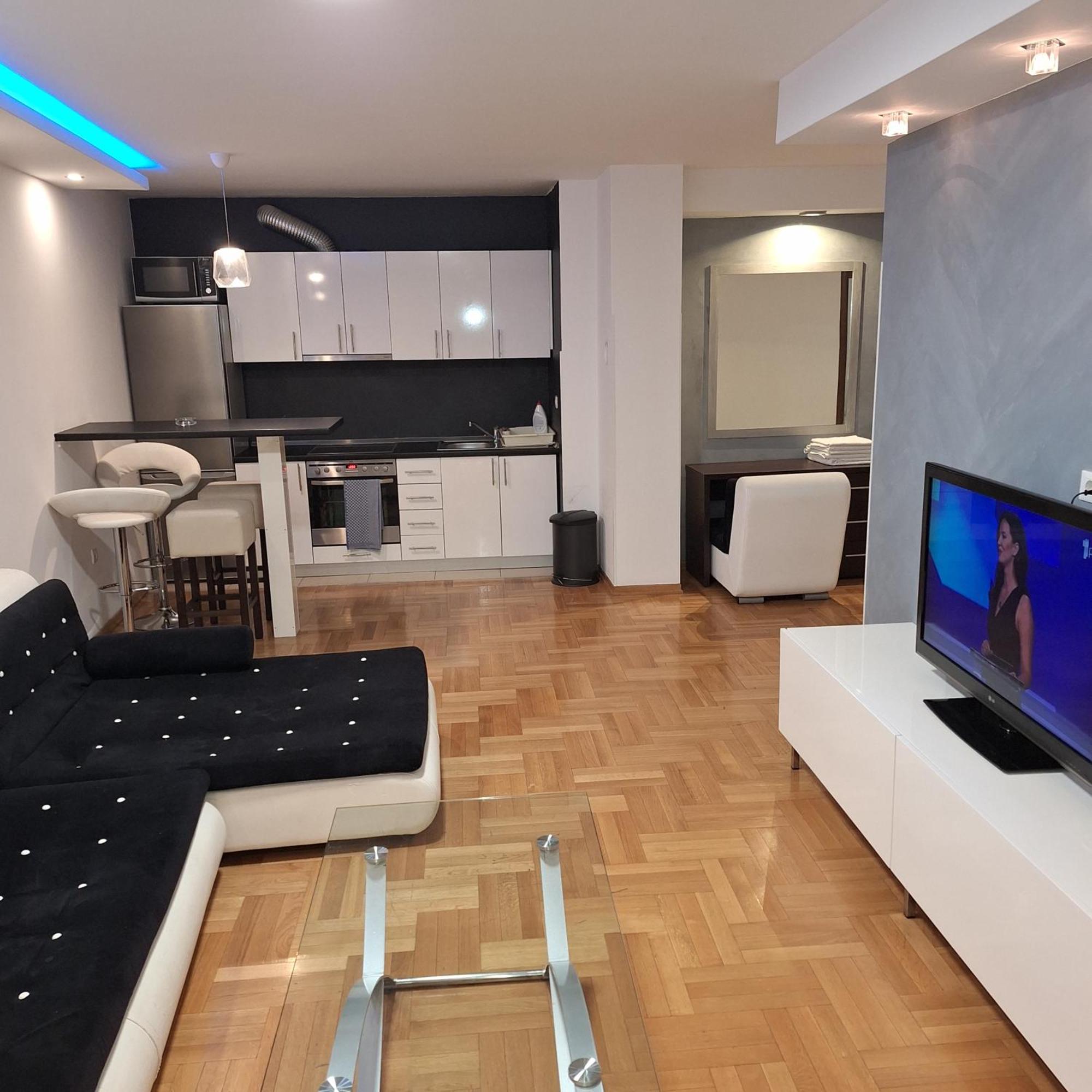 Luks Apartment Баня-Лука Экстерьер фото
