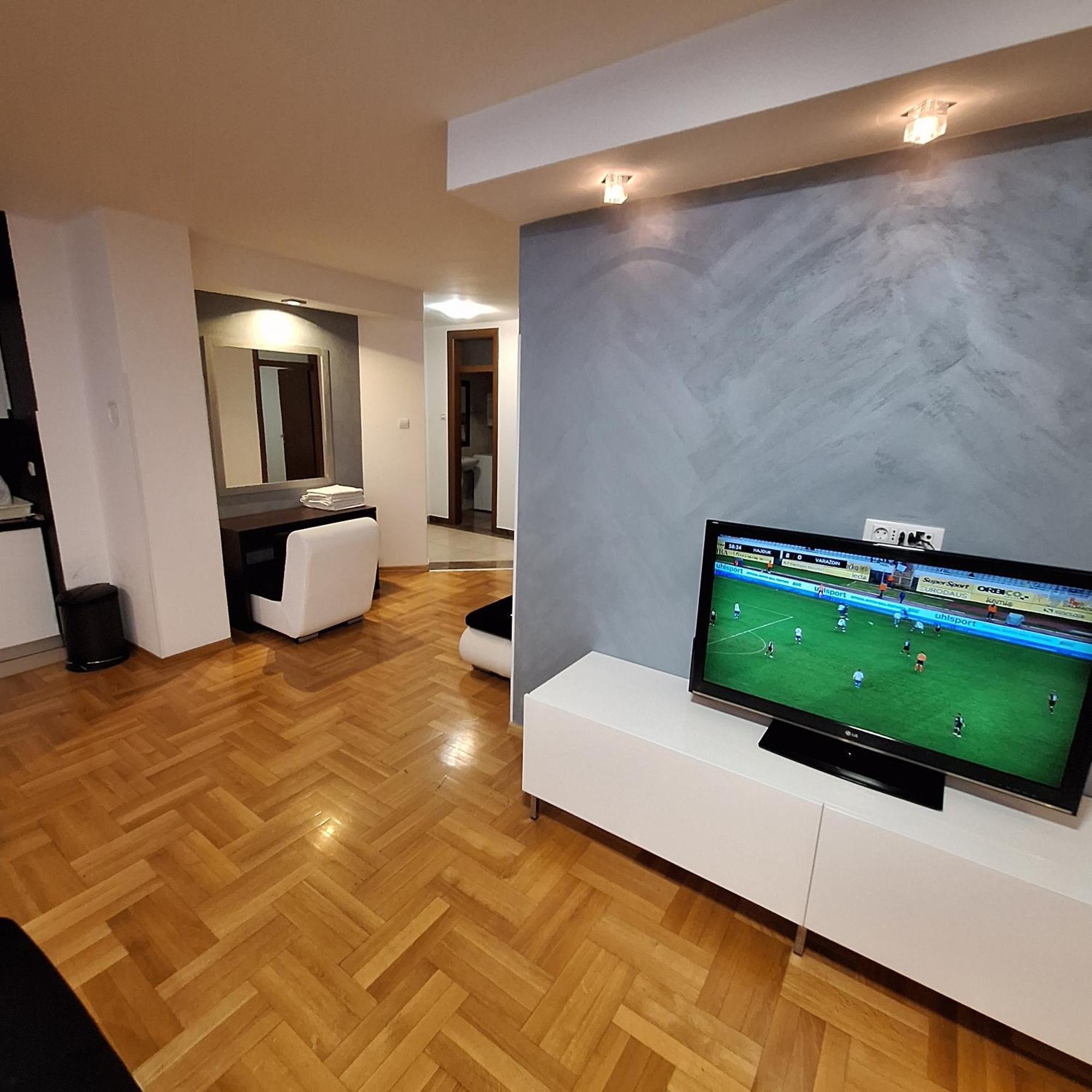 Luks Apartment Баня-Лука Экстерьер фото