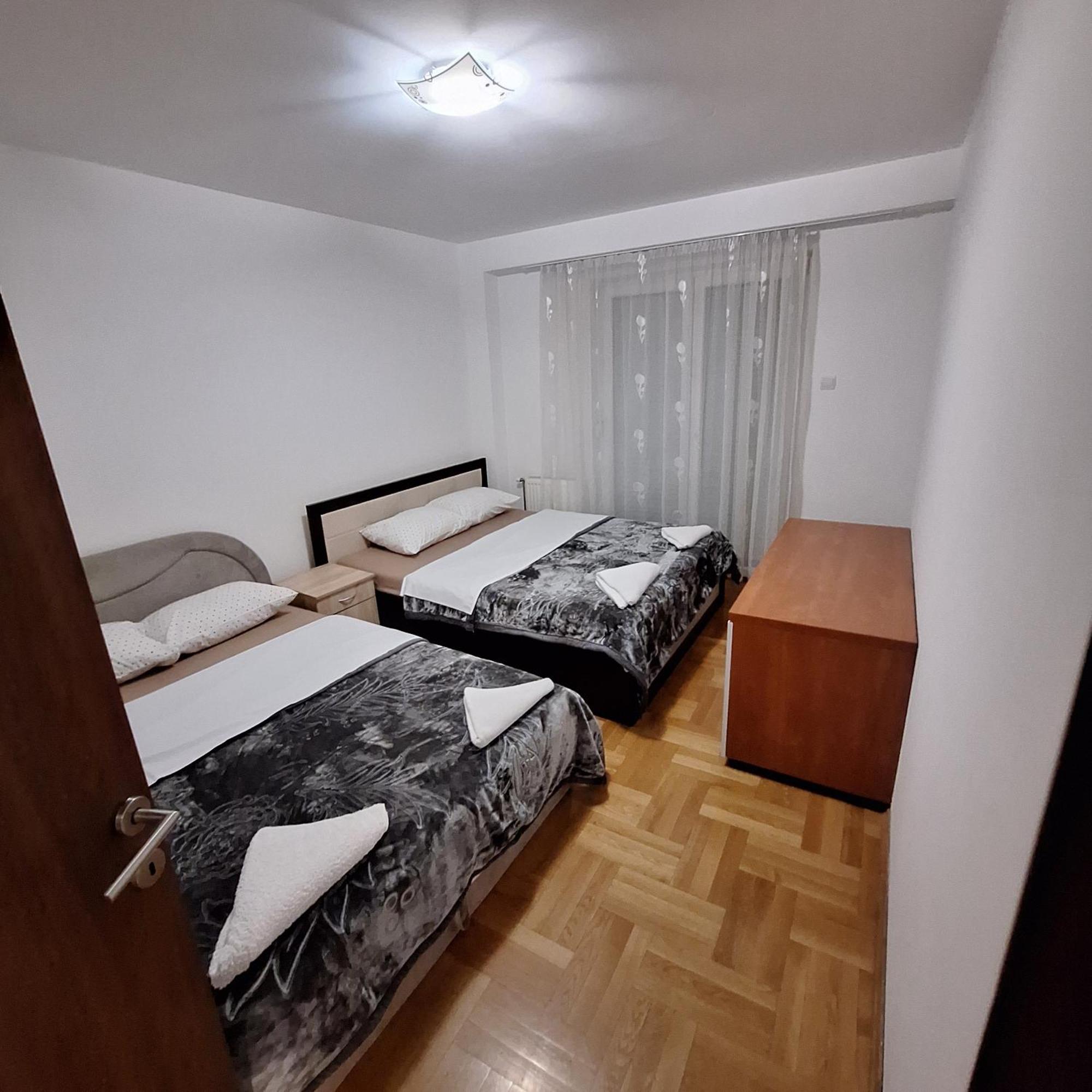 Luks Apartment Баня-Лука Экстерьер фото